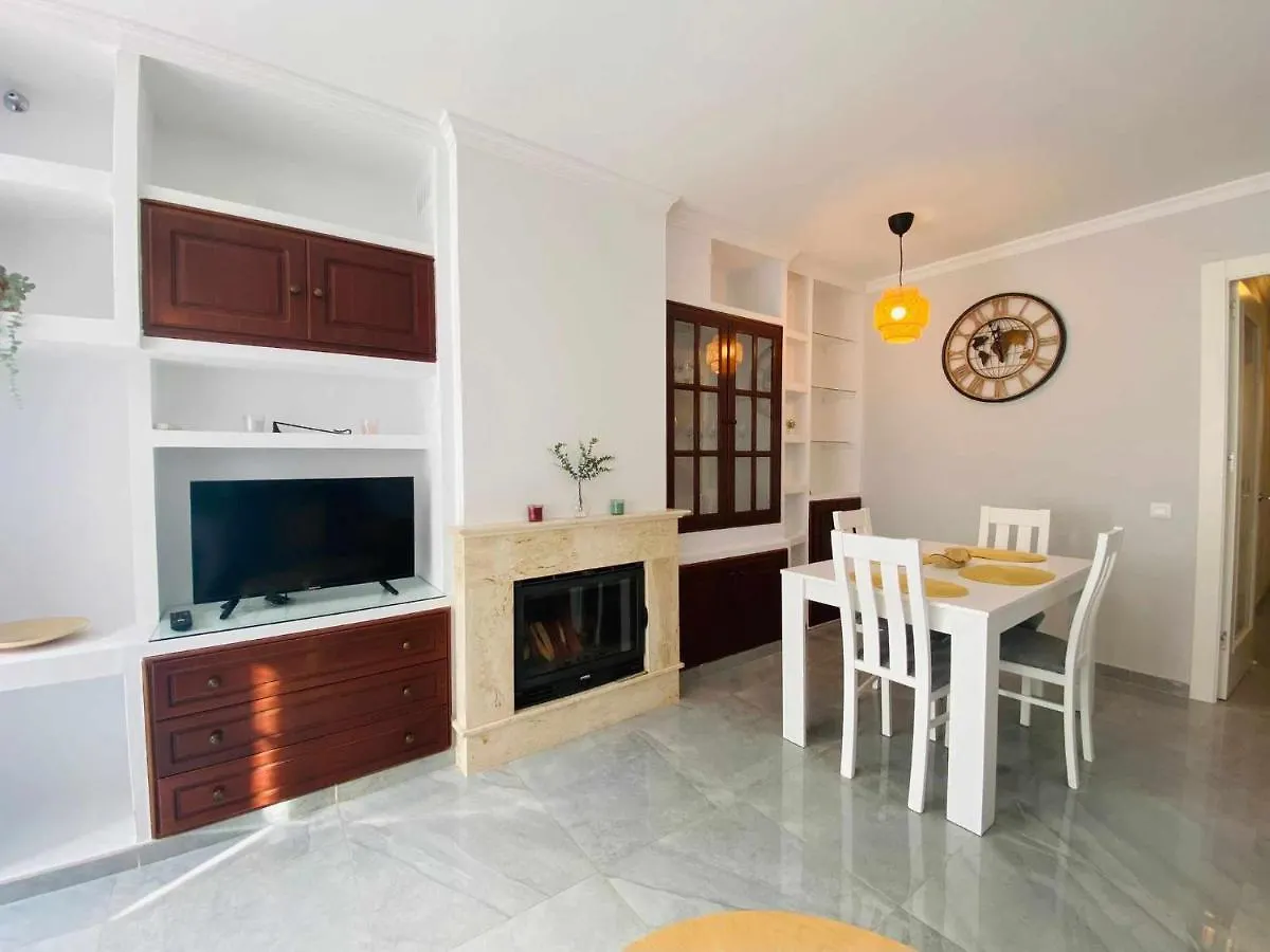 Bonita Casa Centrica Con Piscina & Parking Apartment Torremolinos