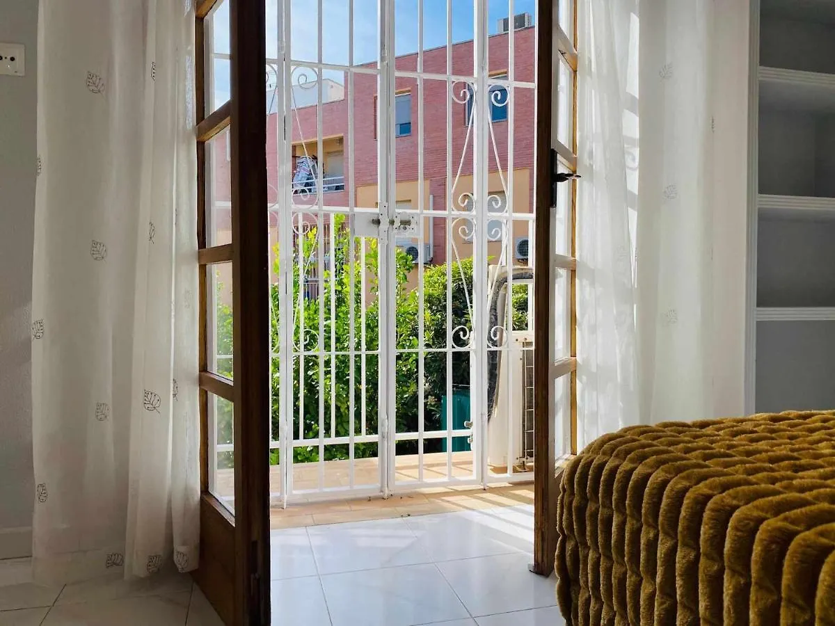 Bonita Casa Centrica Con Piscina & Parking Apartment Torremolinos